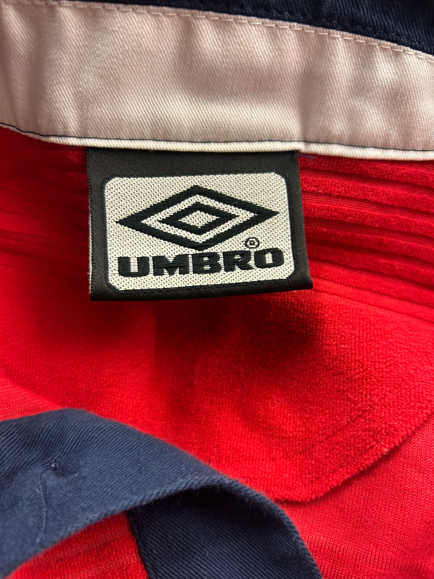 1999/2001 England Away Football Shirt by Umbro, XL 46” RARE