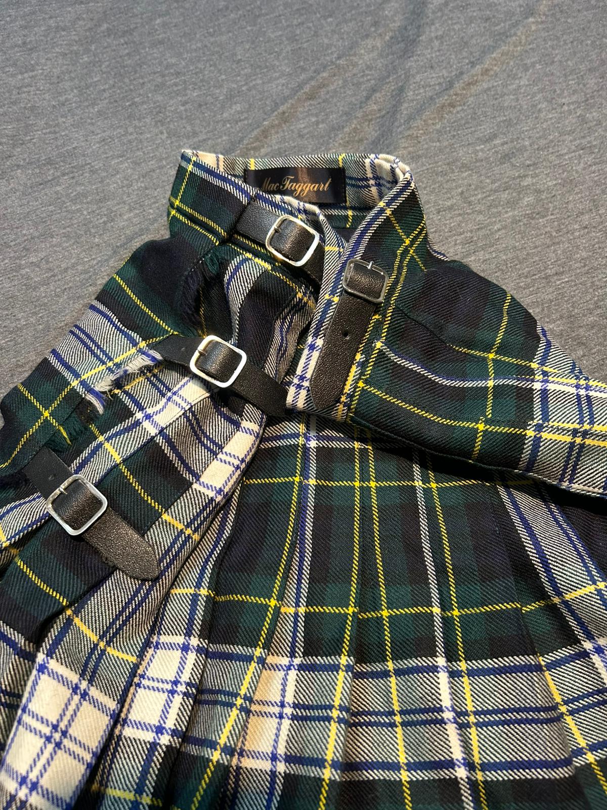 Ladies Y2K “Mac Taggart” Tartan Belted Skirt, Size 14