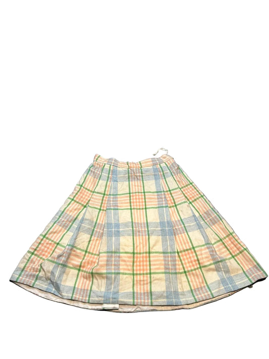 Ladies Tartan Skirt, Size 6
