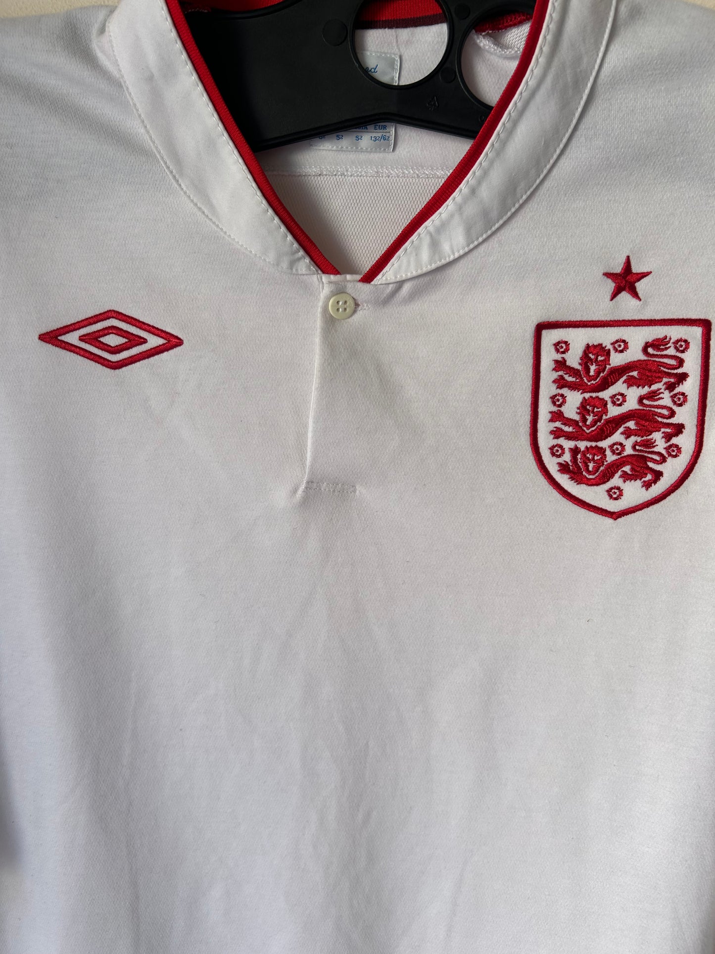 2012-2013 England Home Football Shirt by Umbro, Size 52” XXXL