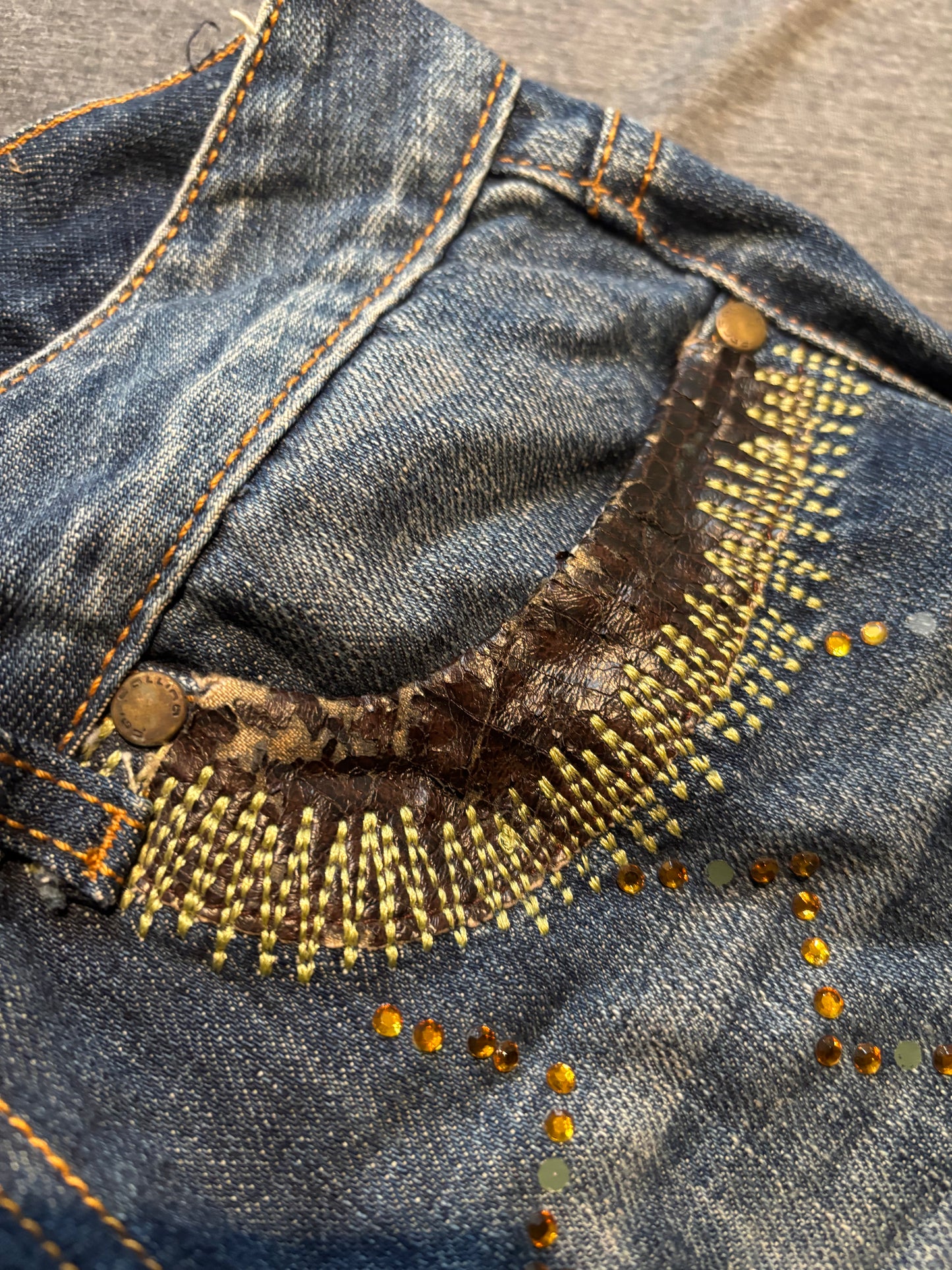 Y2K Ladies Rhinestone Jeans, W28 L30