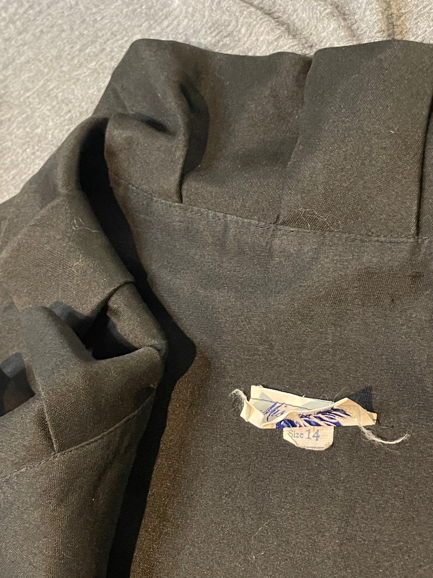 Ladies Y2K Miss Ellen Black Button Down Dress, Size 14