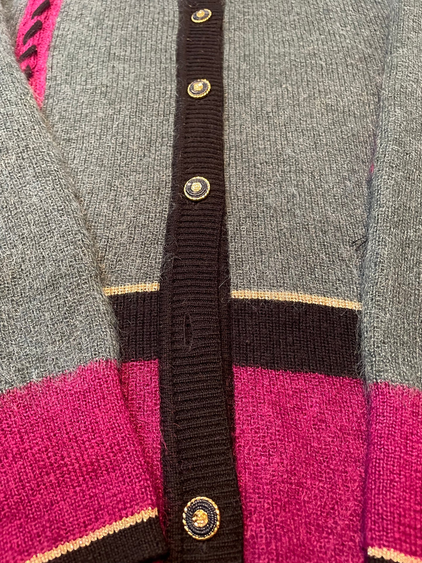 Ladies Leece Button Down Knitted Sweater, XL